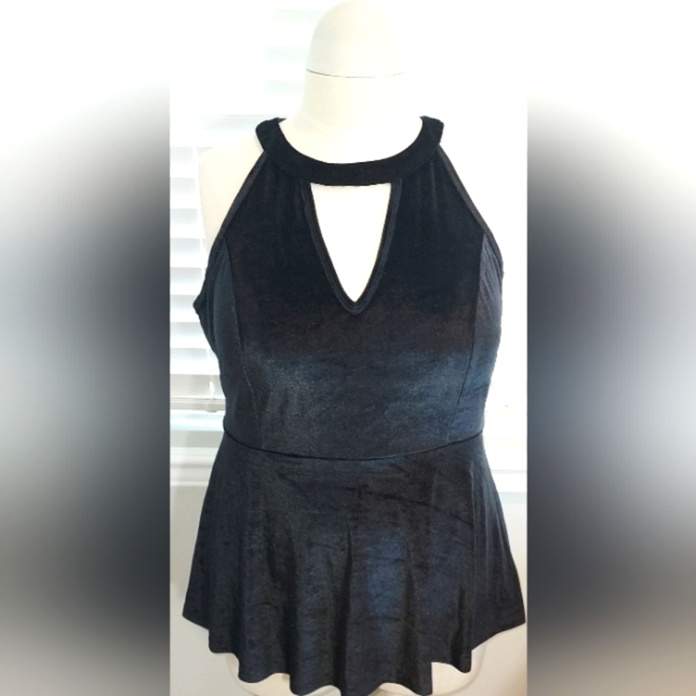 Torrid Black Velvet Peplum Sleeveless V Peep Hole Shirt NWT